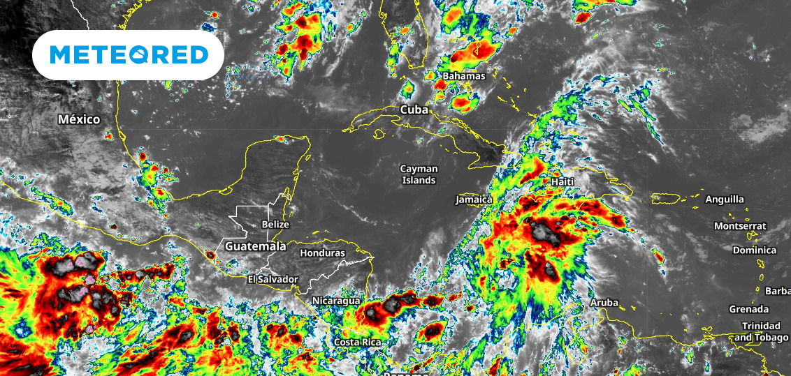 Continúa la amenaza de ciclón tropical en la Península de Yucatán