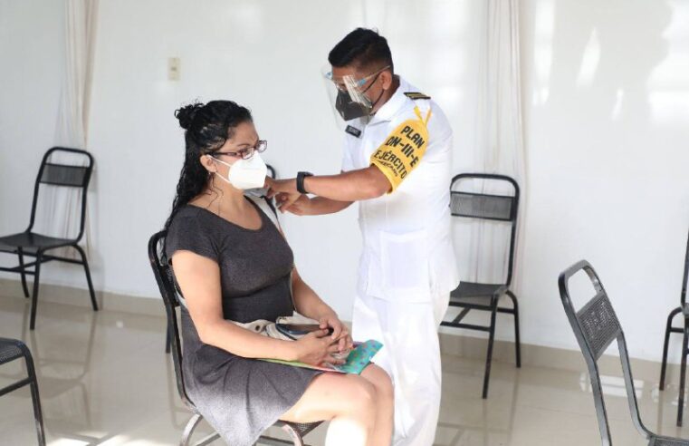 Avanza la vacunación y disminuyen los pacientes hospitalizados por Covid-19