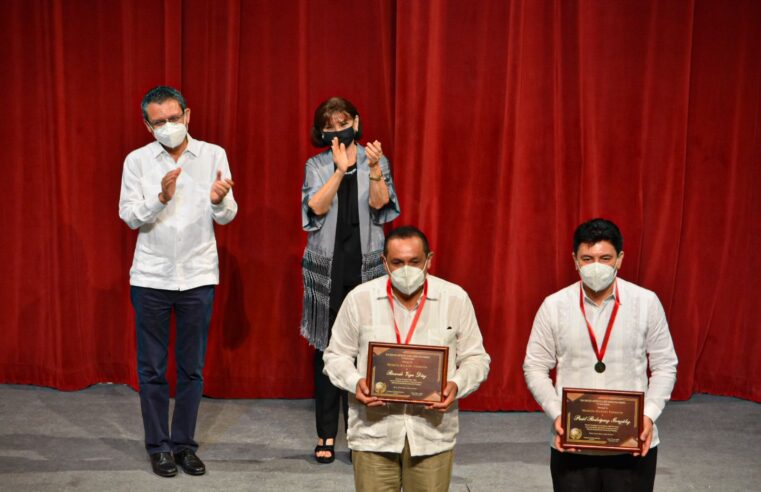 Reconocen la trayectoria de promotores del legado musical yucateco