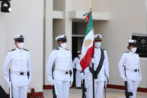 Encabeza Vila la ceremonia conmemorativa de los 200 años de la Armada de México