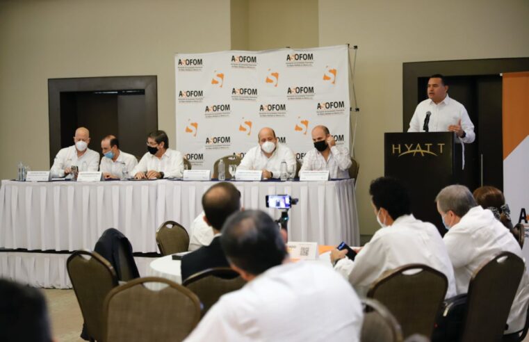 Renán Barrera plantea alianza para apoyar más a empresas locales