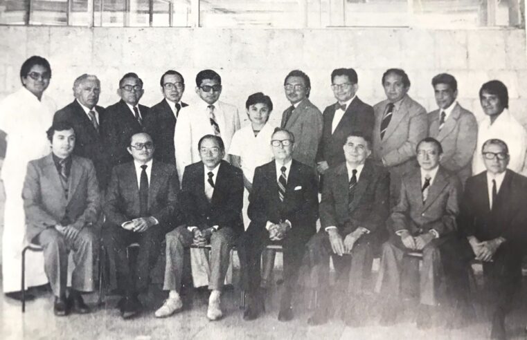 Reconocen al destacado médico Luis David Arjona Canto