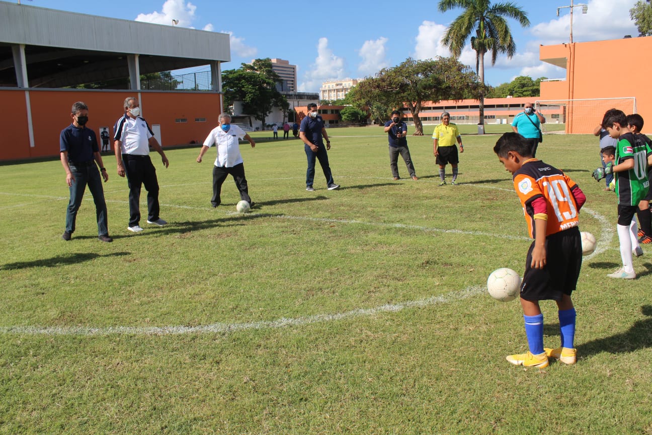 Arranca la Liga de Fútbol ‘Juan N. Cuevas’