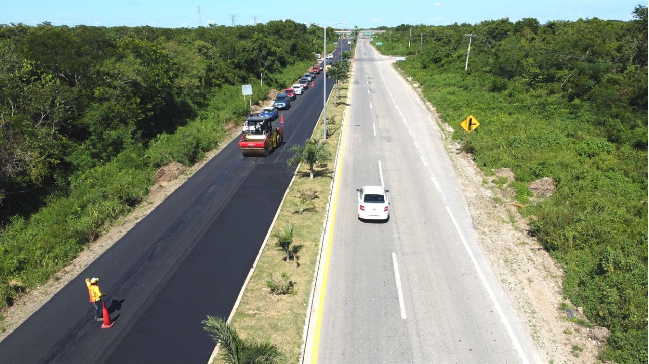 Rehabilitan 34.5 kilómetros de la carretera Río Lagartos-Valladolid