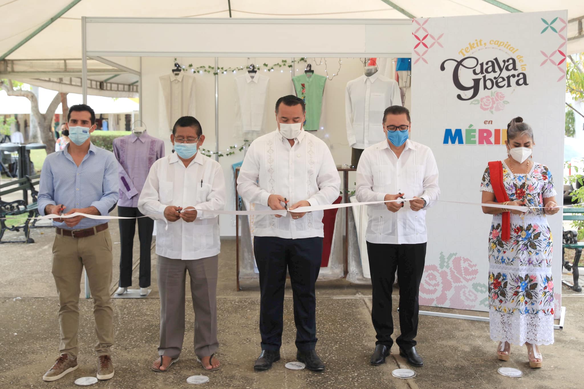 Arranca la Expoferia Navideña ‘Tekit Capital de la Guayabera en Mérida’