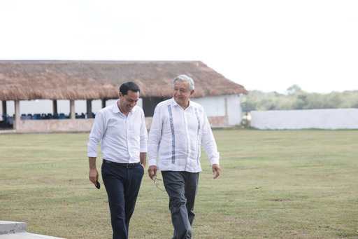 Mauricio Vila y López Obrador se reúnen para dar seguimiento al proyecto del Tren Maya