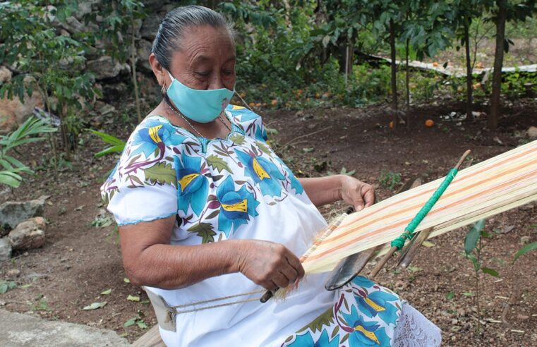 Artesanas de Hocabá, tejedoras de importante legado yucateco