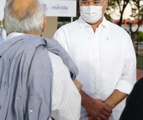 Contribuciones fiscales mantienen programas para los más vulnerables, Renán Barrera