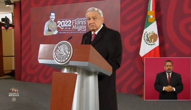 AMLO confirma que tiene otra vez COVID-19