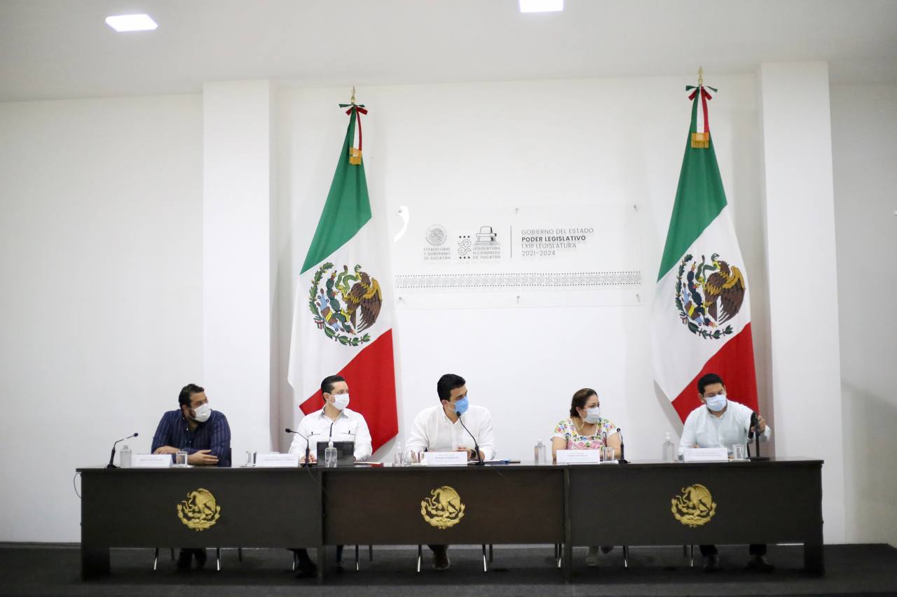 Comparecen ante diputados aspirantes al Consejo Consultivo del INAIP