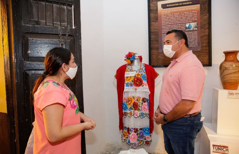 El Ayuntamiento brinda cursos de profesionalización para artesanos de Mérida