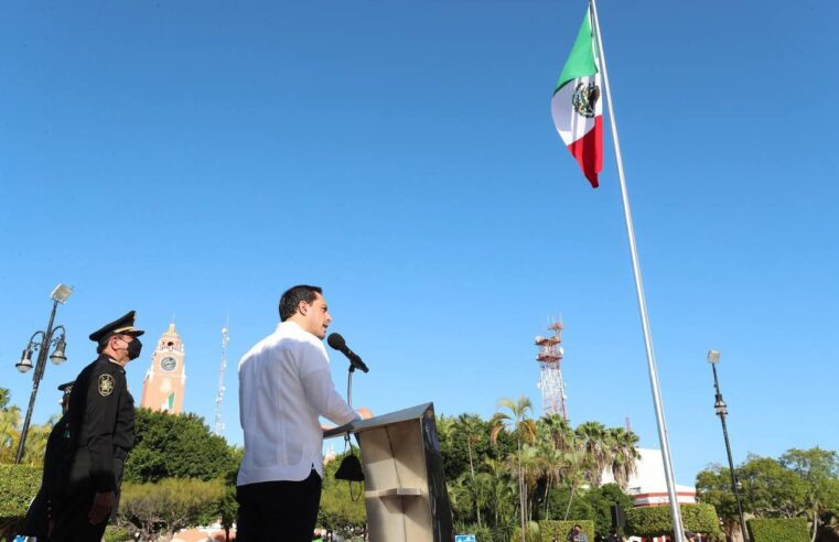 Llama Mauricio Vila a trabajar en unidad y anteponer el interés nacional y el bien común,