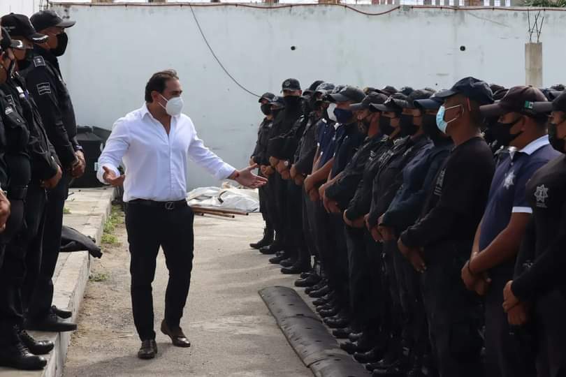 Policías de Progreso cobraban «derecho de piso» en Mérida