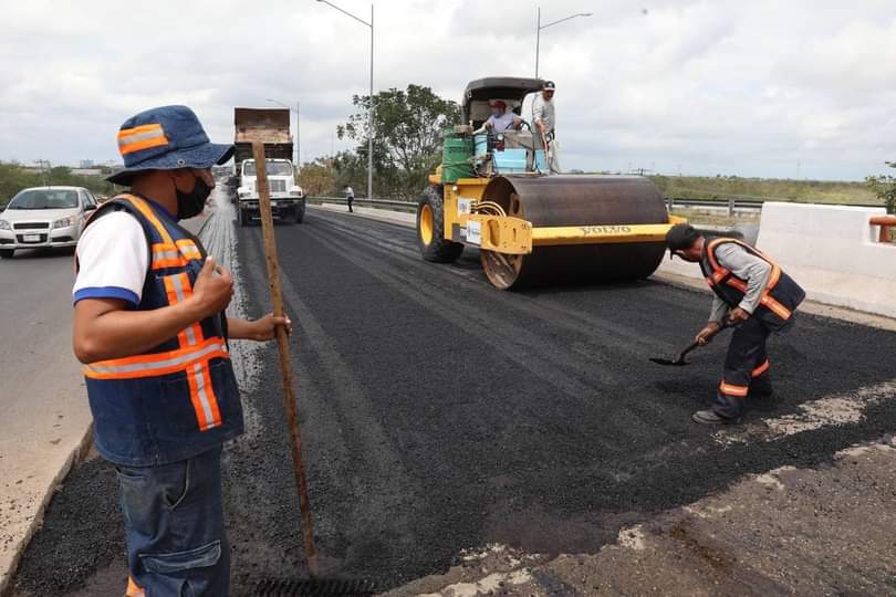 Avanza última etapa de la repavimentación  del Periférico de Mérida