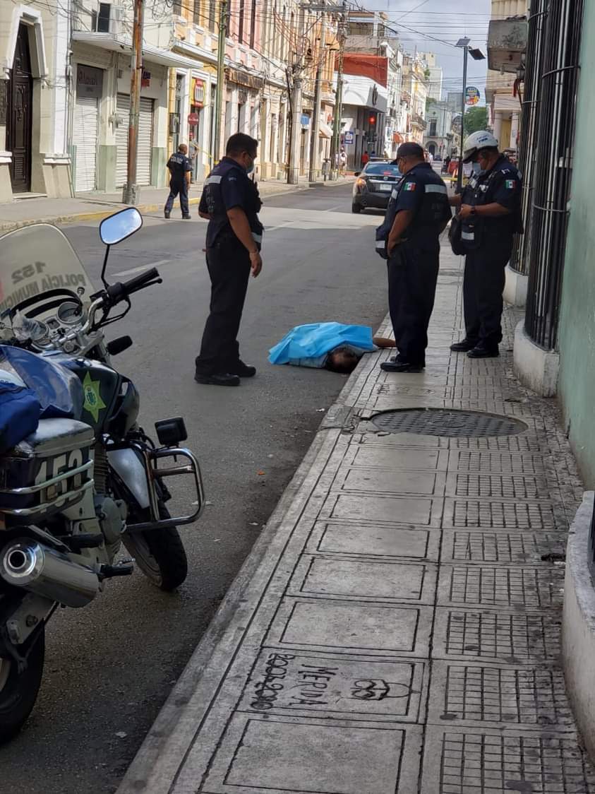 Muere infartado en el centro de Mérida