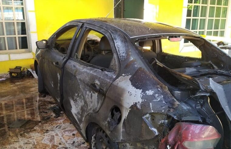 Tóxica yucateca le incendia el auto a su ex en Mérida