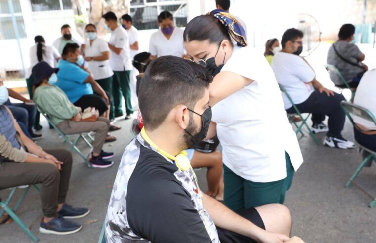 Reciben refuerzo contra el Coronavirus personas de 18 a 39 años de 17 municipios
