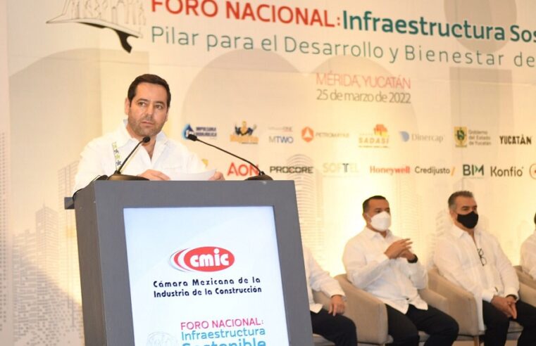 La transición energética mixta privilegiará energías limpias, aseguran en Foro de la CMIC