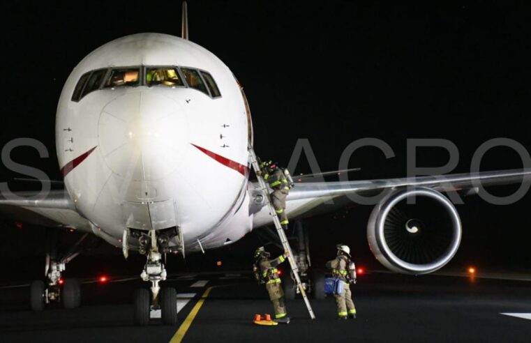 Realizan simulacro de incendio a escala real en el aeropuerto de Mérida