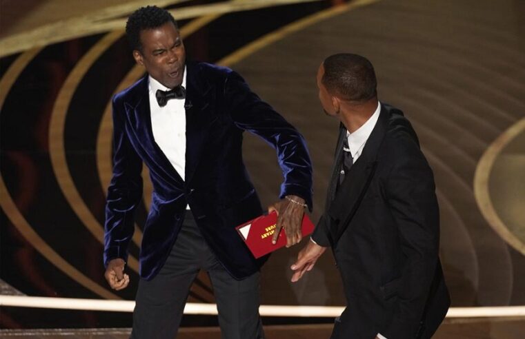 Will Smith confronta a Chris Rock por un chiste sobre su esposa, Jada Pinkett Smith