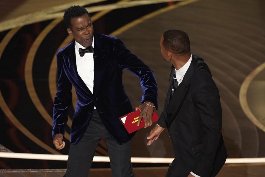 Will Smith confronta a Chris Rock por un chiste sobre su esposa, Jada Pinkett Smith