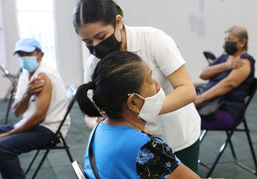 Comienzan a aplicar en Yucatán la cuarta dosis contra Covid-19