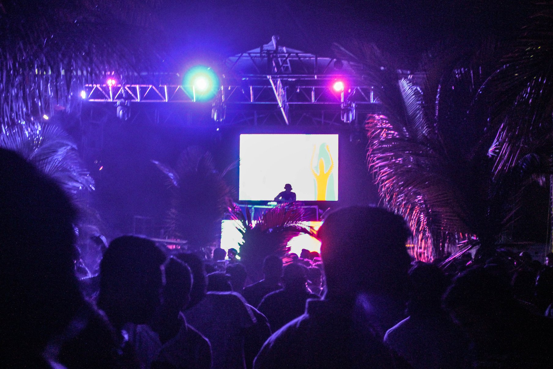 Clausuran el festival Mood Beach en Telchac Puerto