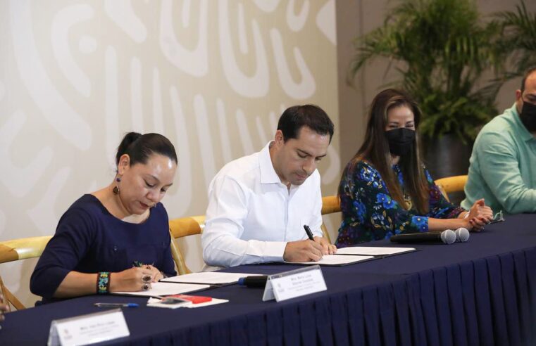 Vila y la titular de la Semarnat refrendan colaboración para la preservación del medio ambiente en Yucatán