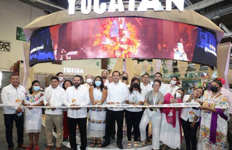 Mauricio Vila inaugura el pabellón de Yucatán en el Tianguis Turístico 2022