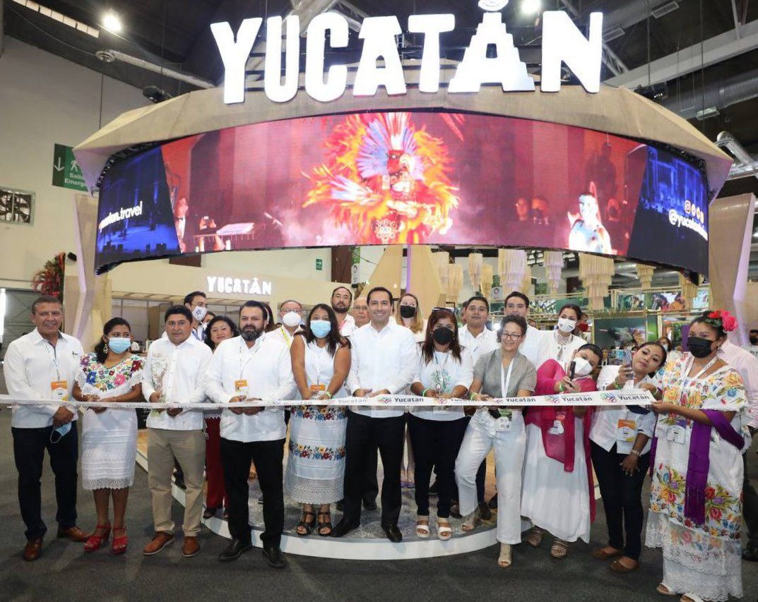 Mauricio Vila inaugura el pabellón de Yucatán en el Tianguis Turístico 2022