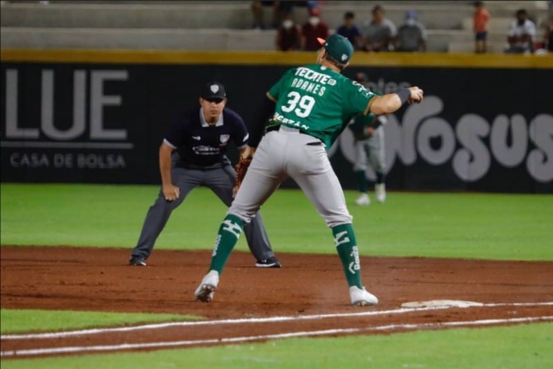 Leones cae en extrainnings en Quintana Roo