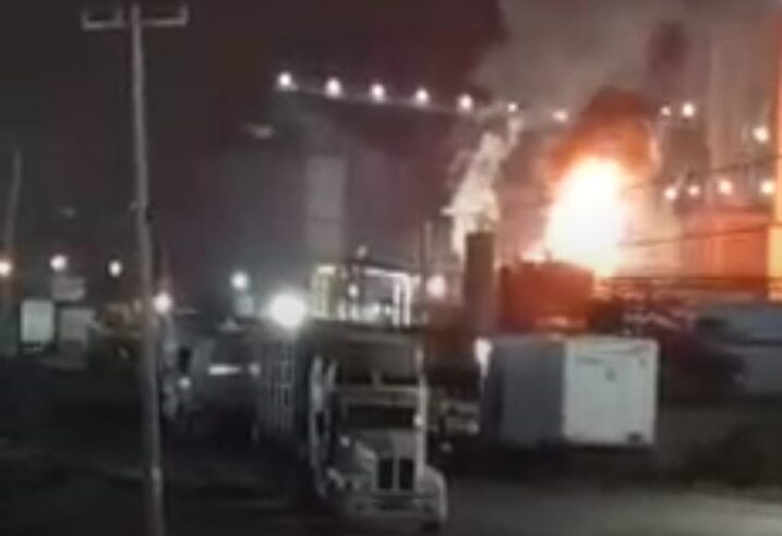 Incendio en la planta Bachoco Mérida: explota un contenedor con grasa de pollo