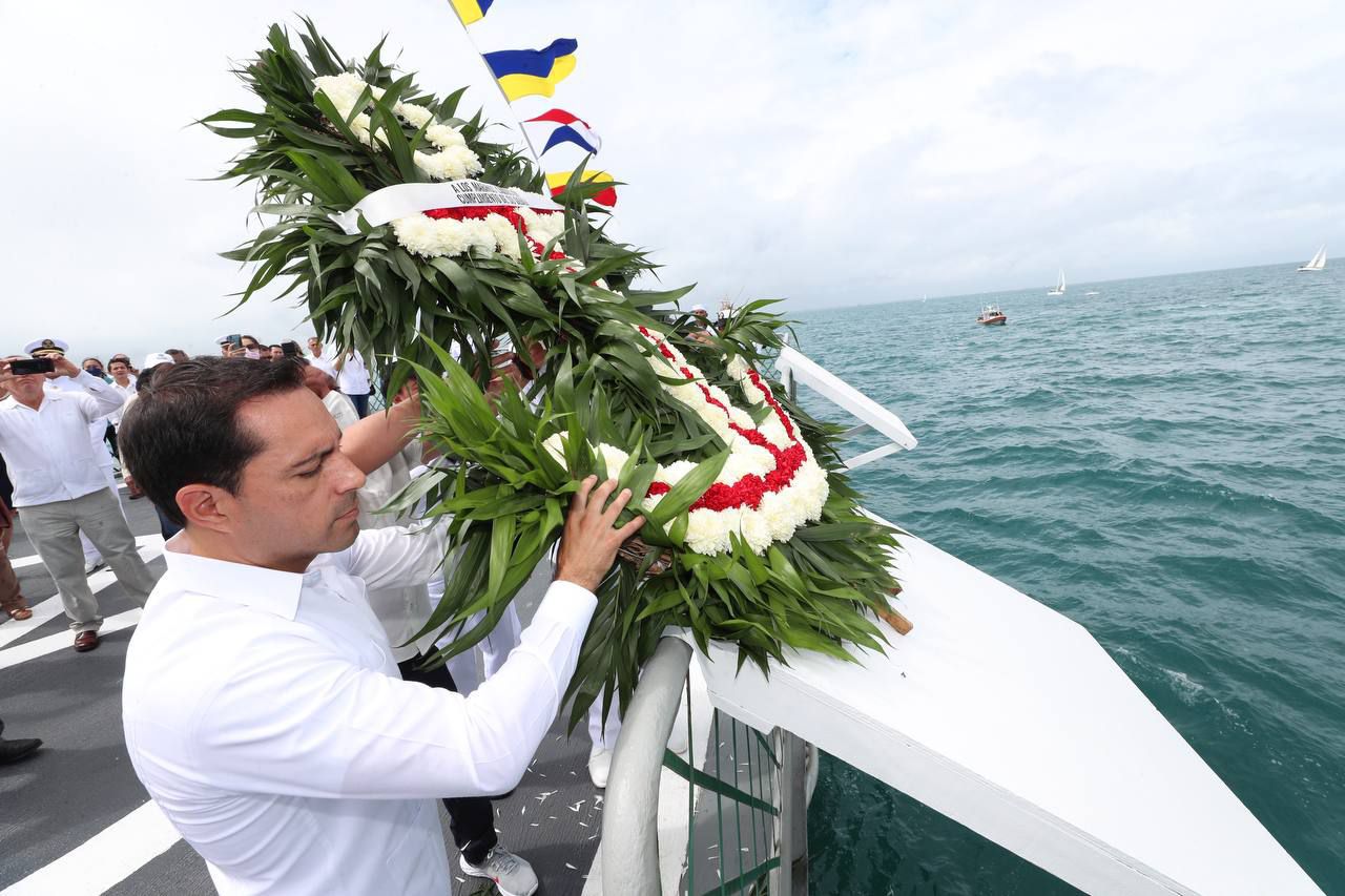 Mauricio Vila reconoce la marinos que salvaguardan los mares y costas