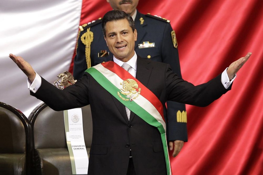 Acusan a Peña Nieto de manejar millones de dólares en fondos ilegales