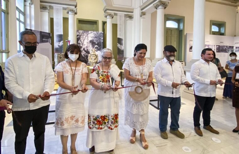 Entregan la colección “Alvar y Carmen Tejero de Carrillo Gil” al Palacio Cantón