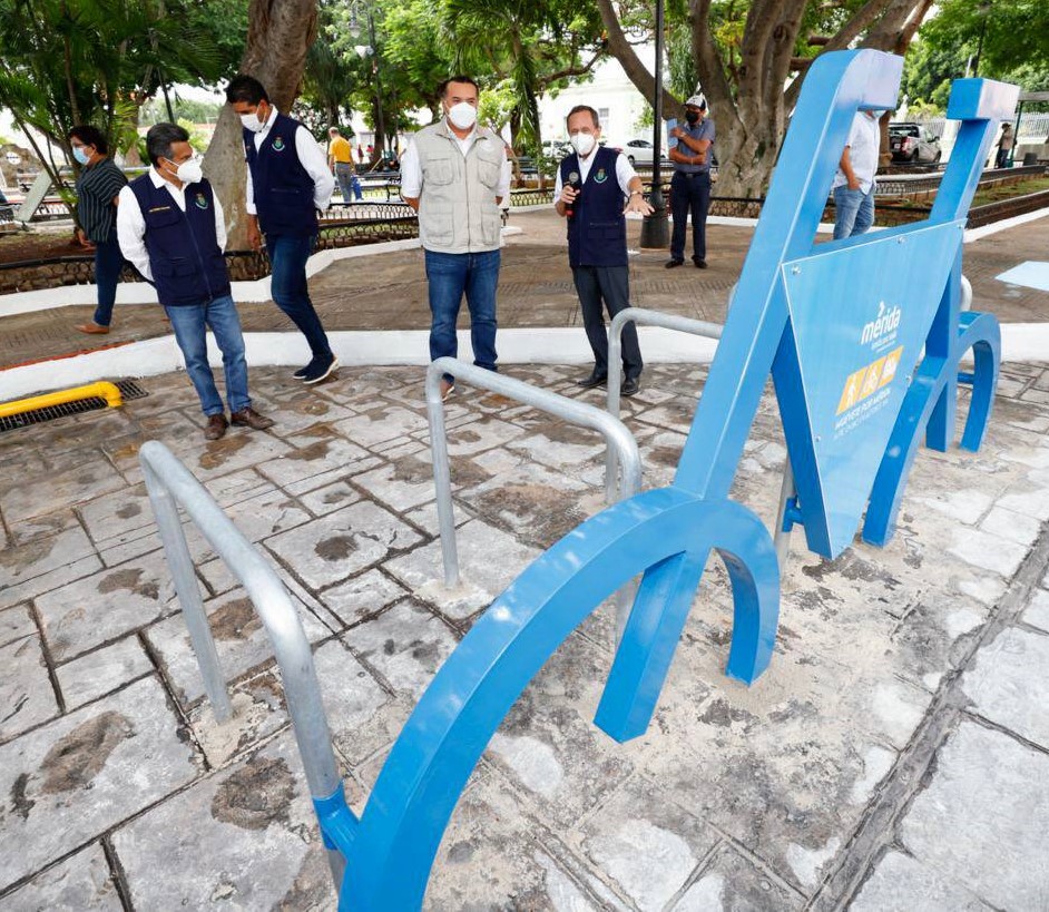 Instalan los primeros bicipuertos en el Centro Histórico de Mérida