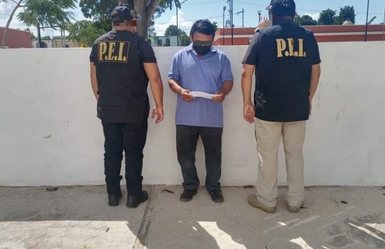 Capturan a profesor por abusar de sus alumnas