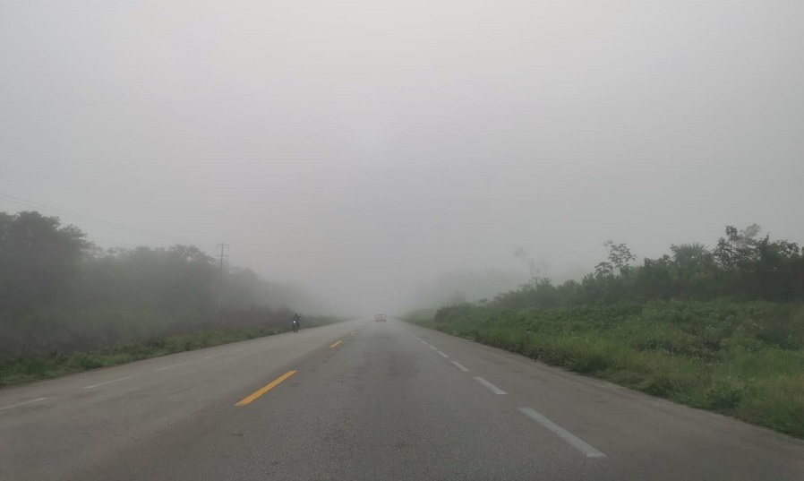 Toma precauciones: neblina en la carretera Mérida-Valladolid