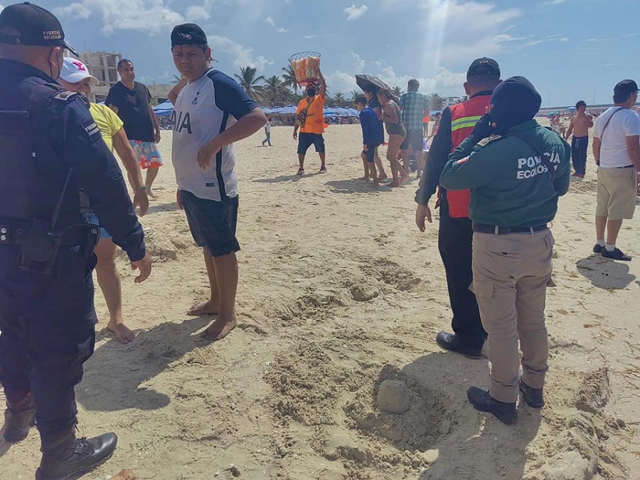 La marea roja llega a Progreso