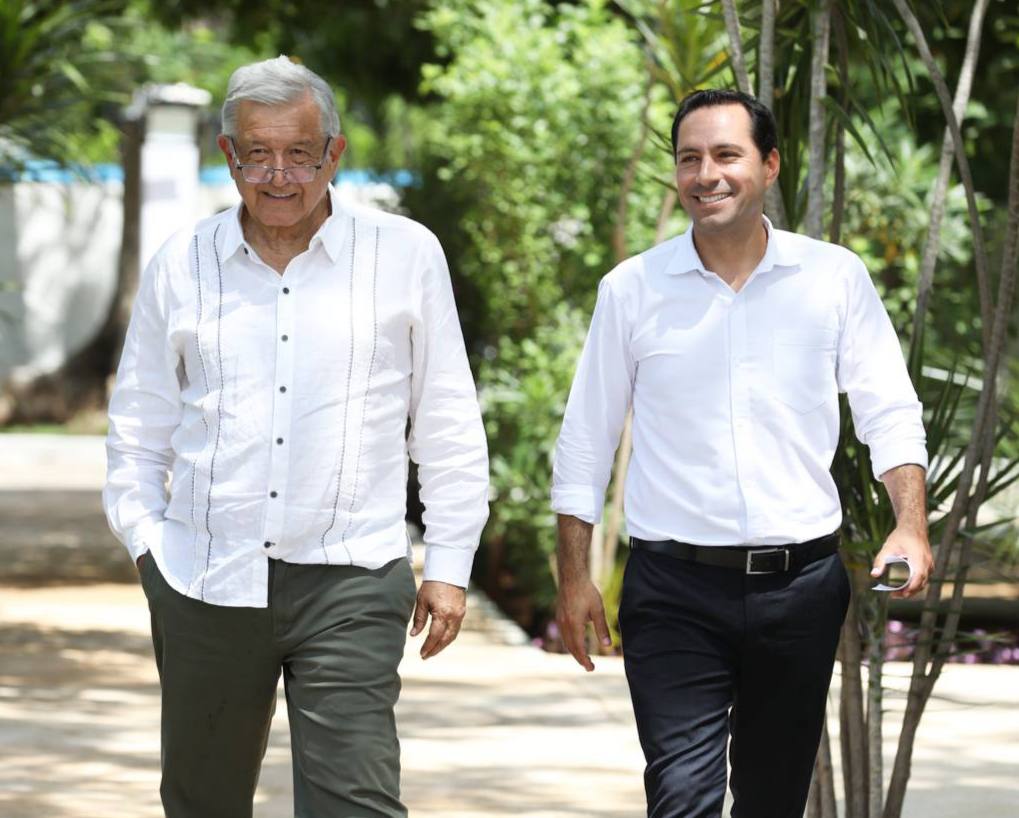 Se reúne el gobernador Mauricio Vila y el presidente  López Obrador