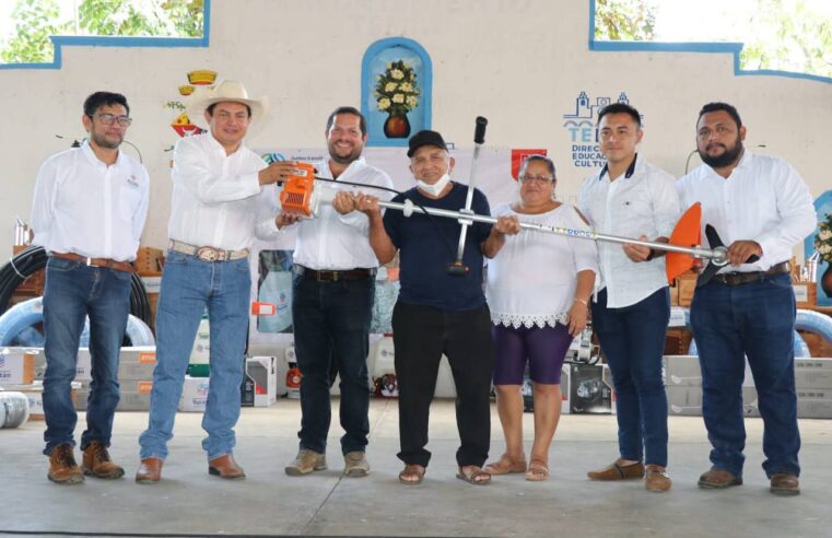 Productores yucatecos reciben fuerte impulso con el programa “Peso a Peso”