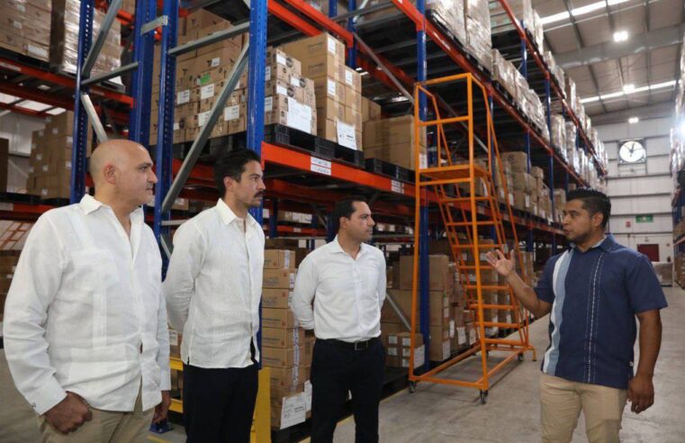 Vila inaugura primer centro de distribución de Farmacias Similares en Yucatán