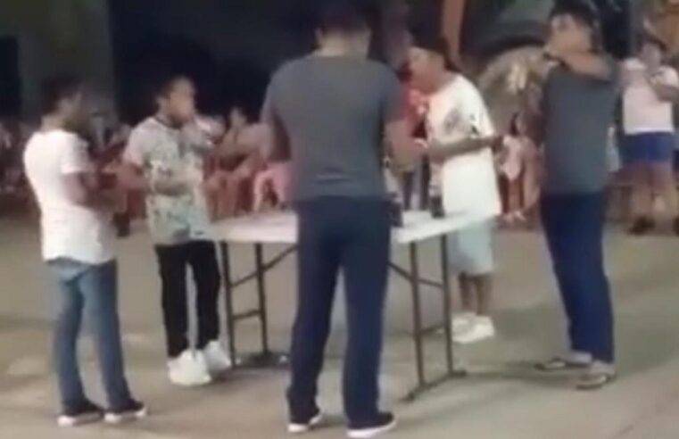 Muere atragantado en un concurso de glotones en Yucatán