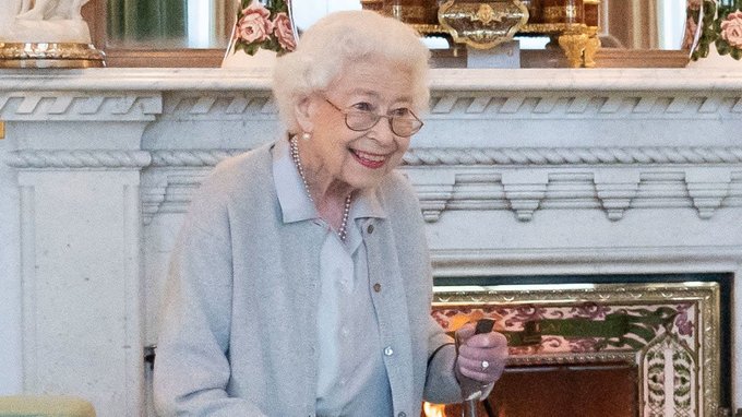 Muere la reina Isabel II: tenía 96 años y 70 años como monarca