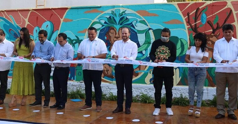 Coca Cola promueve el reciclaje con un mural comunitario en Mérida
