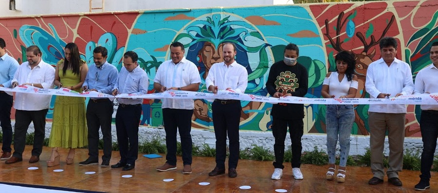 Coca Cola promueve el reciclaje con un mural comunitario en Mérida