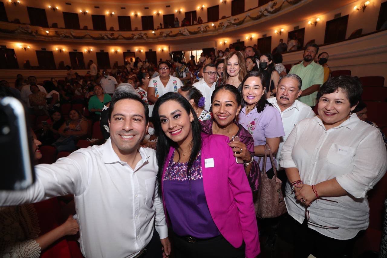 Inaugura Vila Congreso de Mujeres Políticas Yucatán 2022