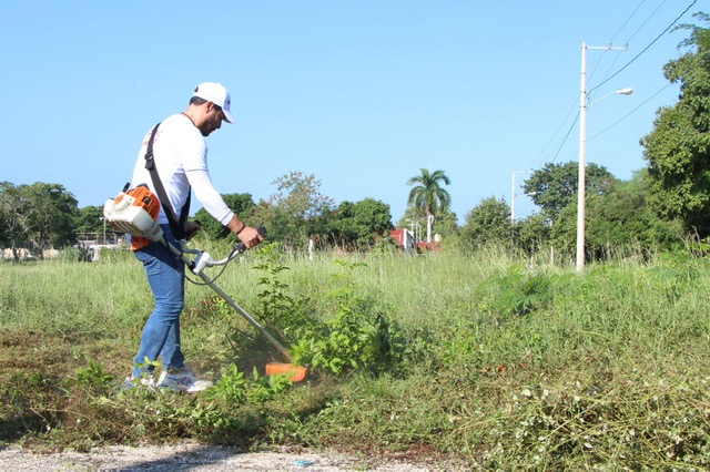 Raúl Paz refuerza jornadas de limpieza en comisarías