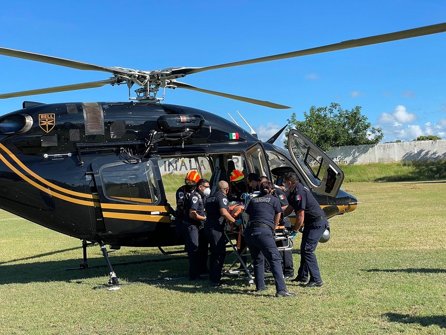 Trasladan en helicóptero de la SSP Yucatán a dos lesionadas graves