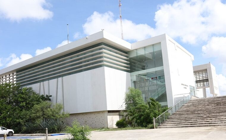 Procesan a mujer que ocultó a un menor veracruzano, enamorado de su hija